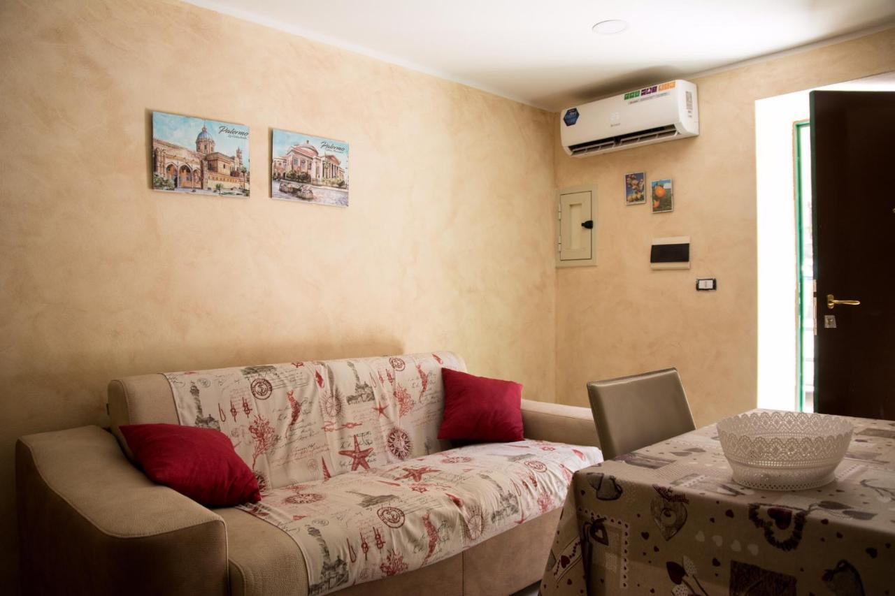 Casa Assisi Apartment Палермо Екстериор снимка